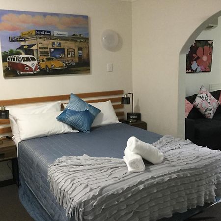 Oceanside Hawks Nest Hotel Ngoại thất bức ảnh