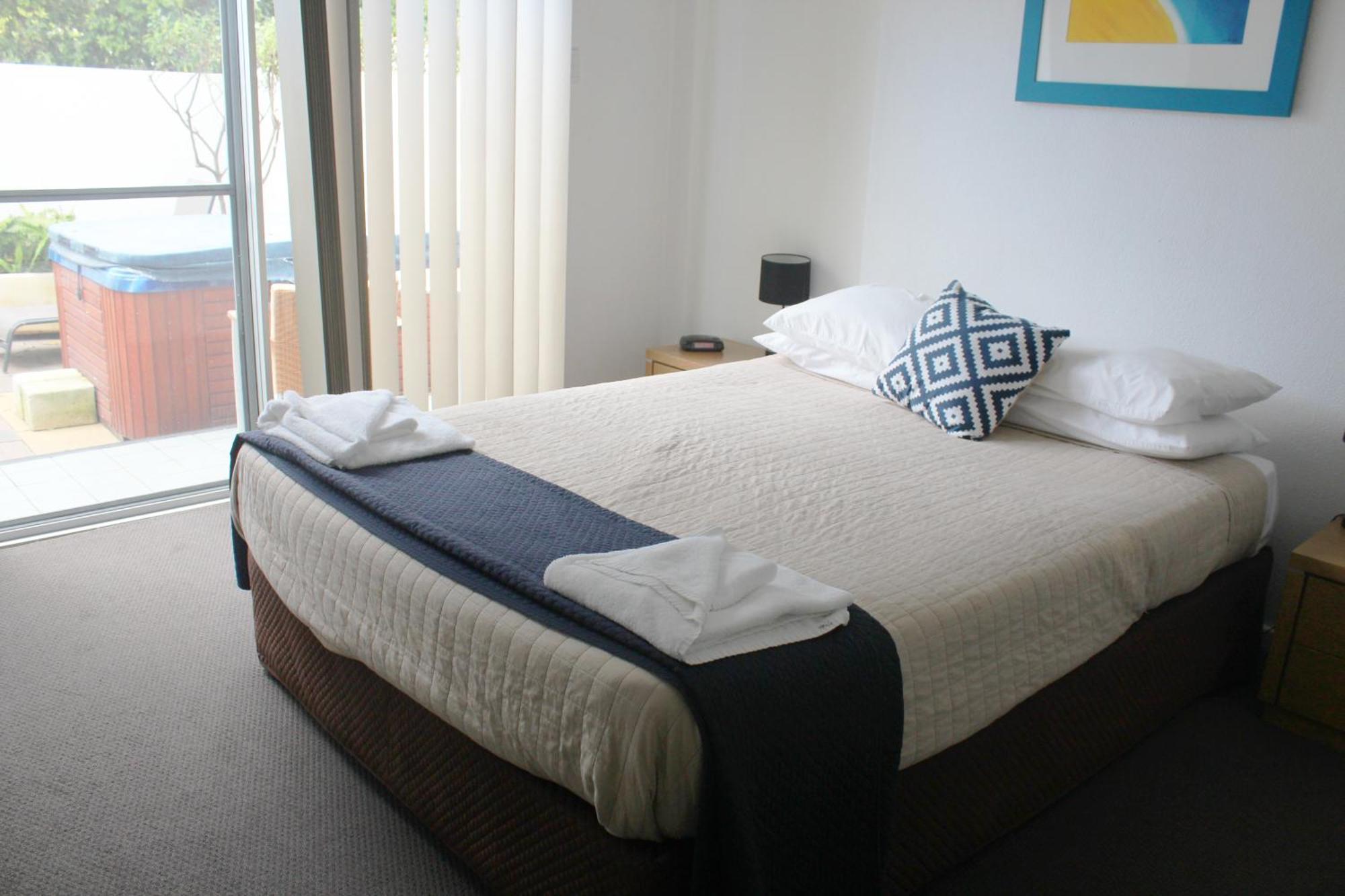 Oceanside Hawks Nest Hotel Ngoại thất bức ảnh